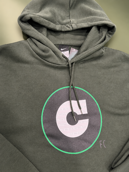Felpa con cappuccio Nike dedicata al Celtic FC col. Oliva Tg XL
