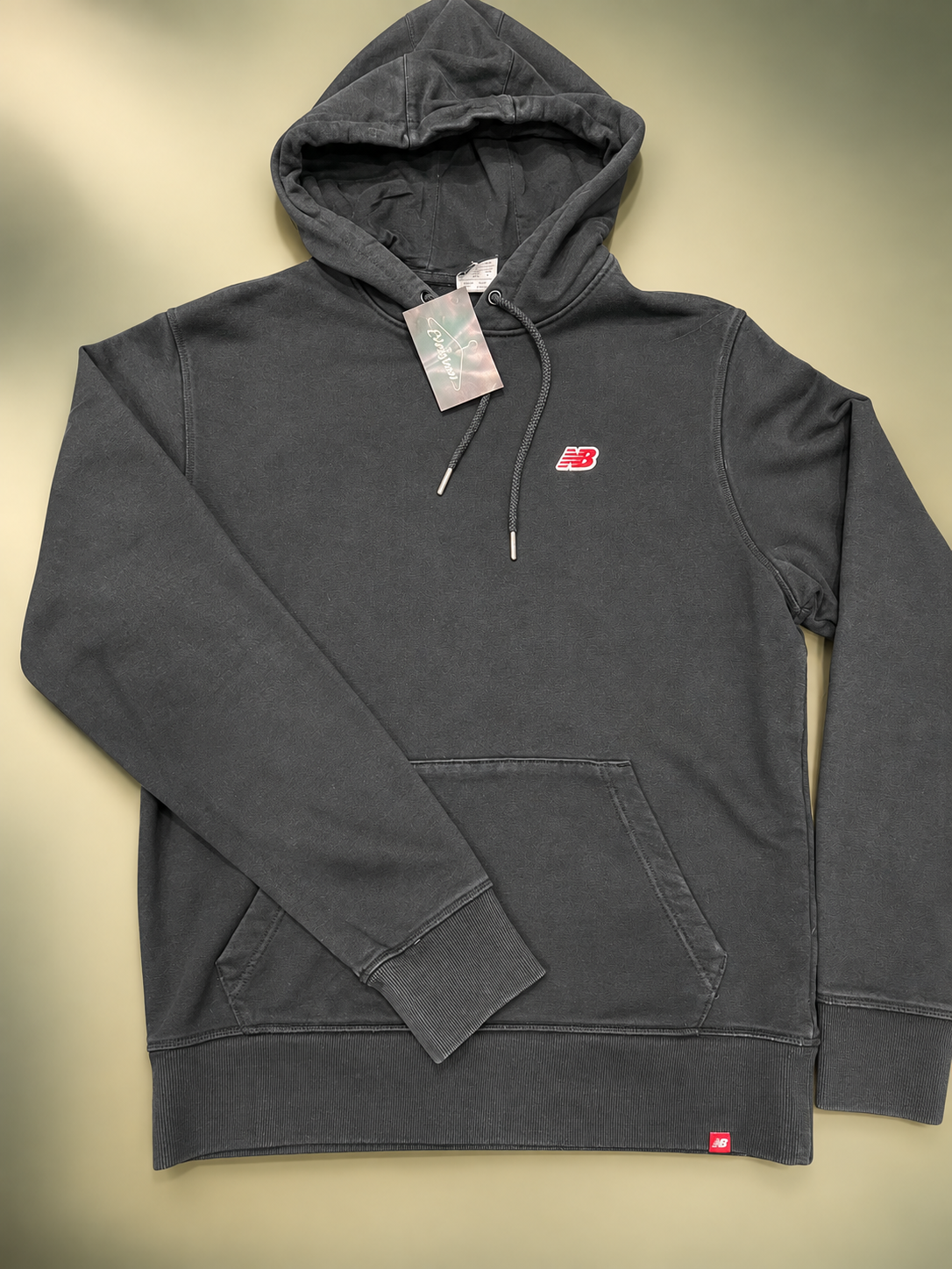 Felpa con cappuccio New Balance in nero tg M