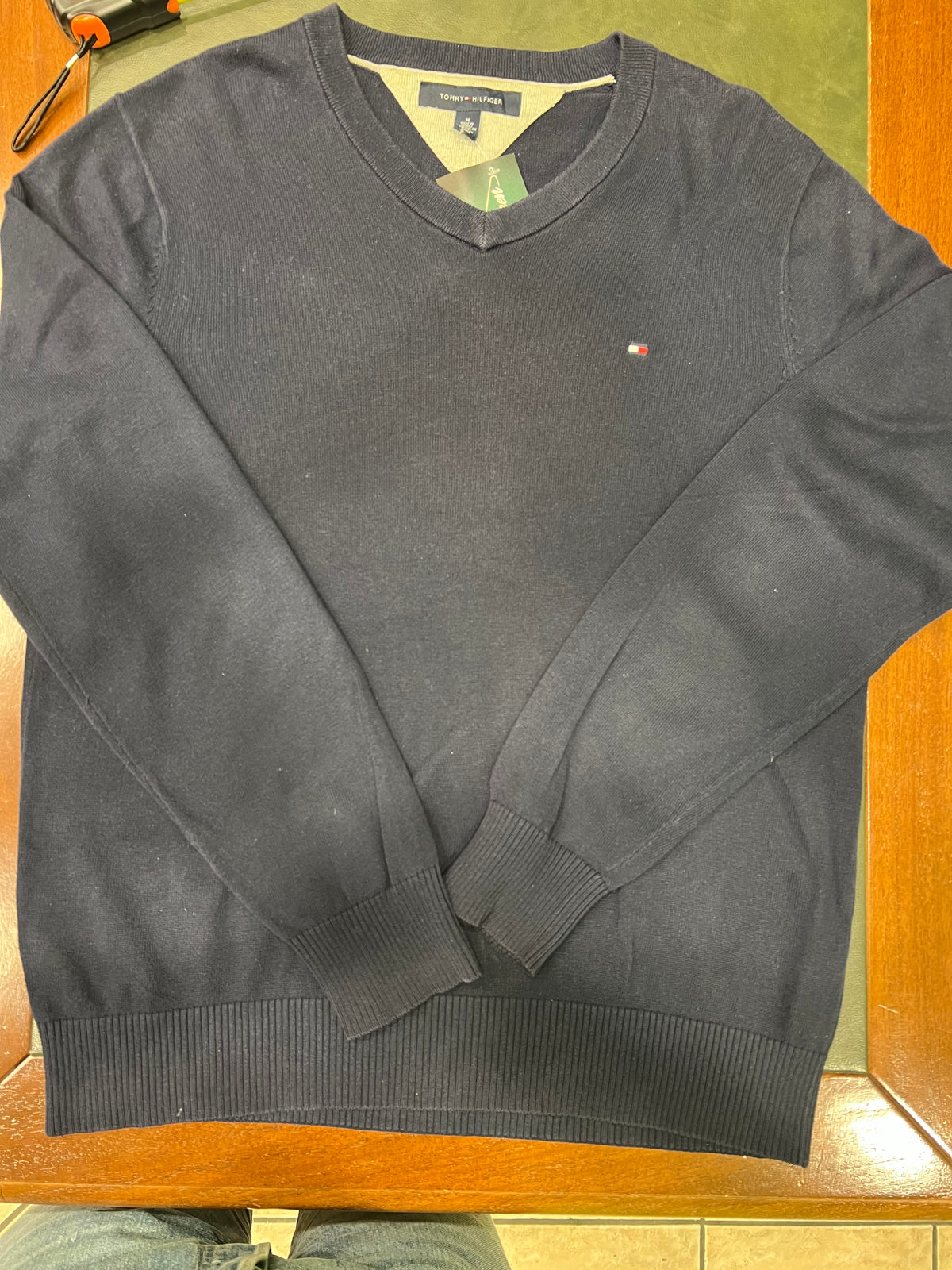 Tommy Hilfiger – Maglione Verde Oliva con Scollo a V cotone Tg XL